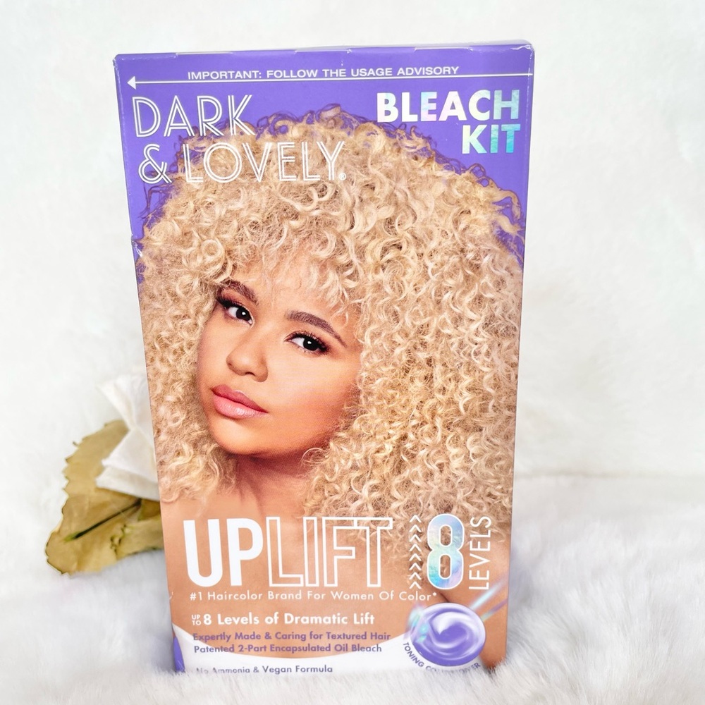 New with tags DARK & LOVELY BLEACK KIT UPLIFT LEVEL 8. Expert Care for Textured